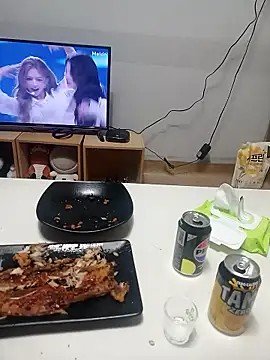 pokorogo2 online show from 12/22/25, 04:59