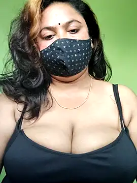 rani130 online show from 11/23/25, 01:38