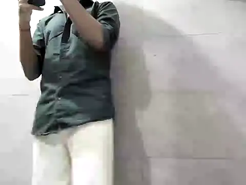 Lustyluckyy online show from 09/27/25, 08:36