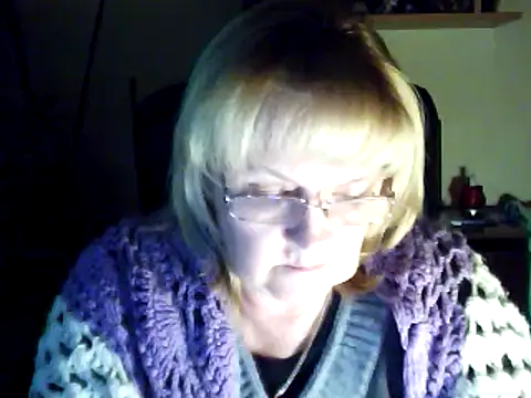 Snapshot of Violet5364 chatting on 02/21/25, 06:04 Violet5364 online show from 02/21/25, 06:04