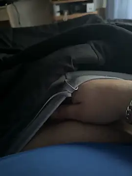 Snapshot of Sex-10-10 chatting on 02/13/25, 12:11 Sex-10-10 online show from 02/13/25, 12:11