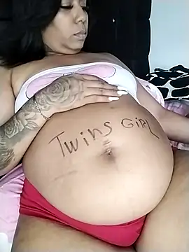 emma purple  online show from 04/10/26, 09:19