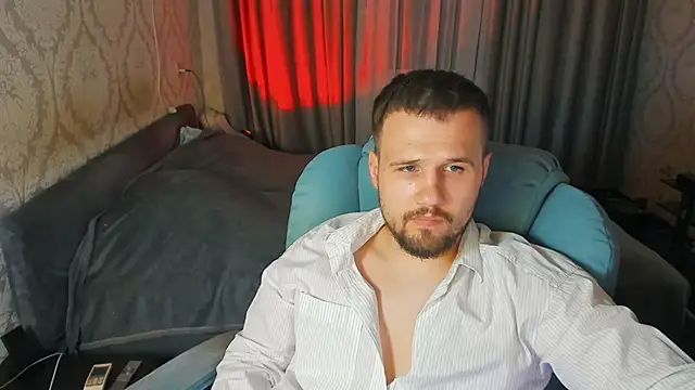 Snapshot of Vladik_b chatting on 05/22/26, 06:57 Vladik b online show from 05/22/26, 06:57
