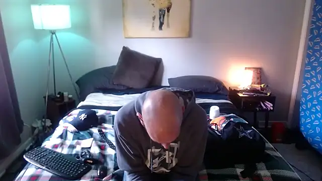 TommyDoggg online show from 03/28/26, 12:05