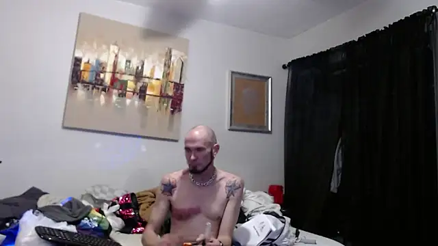 TommyDoggg online show from 05/01/26, 02:16