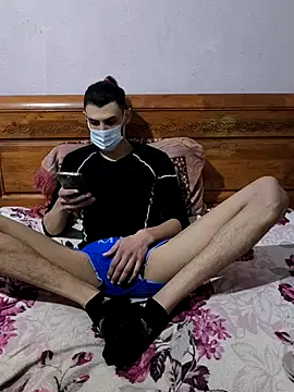 Snapshot of ahmedhbh chatting on 02/05/26, 11:09 ahmedhbh online show from 02/05/26, 11:09