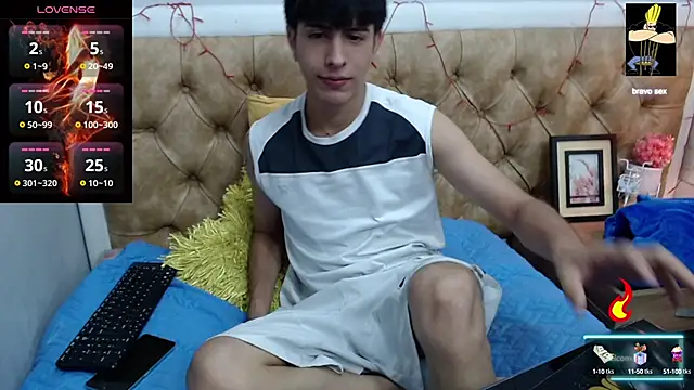 Estiv18  online show from 03/22/25, 06:33