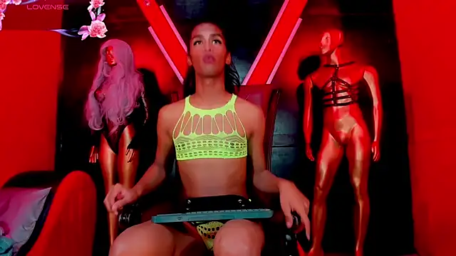 katha Crawford online show from 03/04/25, 07:32