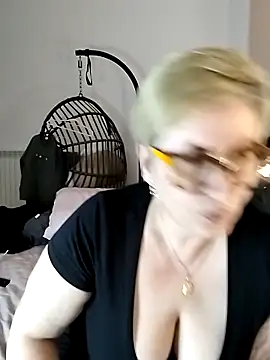 Pumabionda online show from 03/22/25, 08:37