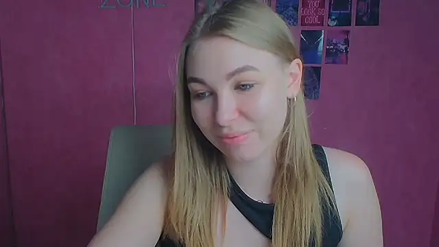 Snapshot of Dana_flowers chatting on 06/23/26, 05:49 Dana flowers online show from 06/23/26, 05:49