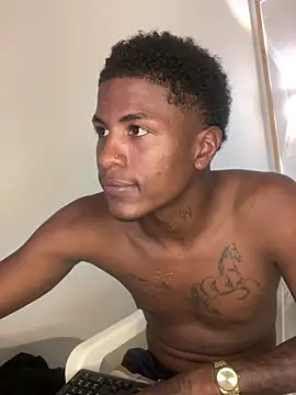 Snapshot of Bichorro chatting on 09/27/25, 07:41 Bichorro online show from 09/27/25, 07:41