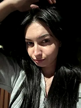 lunalovelee online show from 09/23/25, 02:09