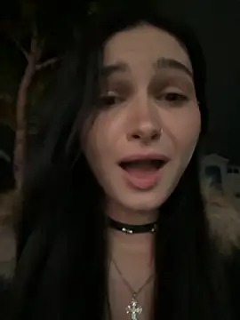 lunalovelee online show from 10/09/25, 03:43