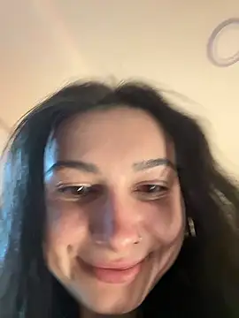 lunalovelee online show from 11/27/25, 01:35