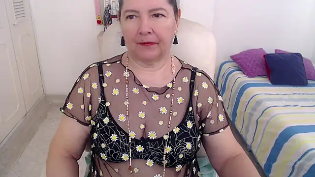 Snapshot of leonela_69 chatting on 05/20/26, 11:38 leonela 69 online show from 05/20/26, 11:38
