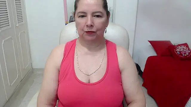 Snapshot of leonela_69 chatting on 06/03/26, 10:15 leonela 69 online show from 06/03/26, 10:15