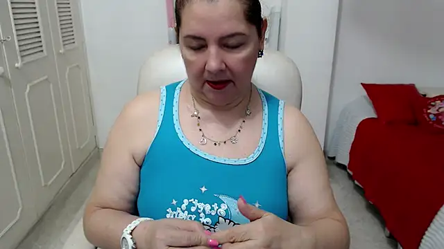 Snapshot of leonela_69 chatting on 06/18/26, 10:58 leonela 69 online show from 06/18/26, 10:58