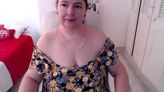 Snapshot of leonela_69 chatting on 06/28/26, 02:01 leonela 69 online show from 06/28/26, 02:01