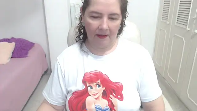 Snapshot of leonela_69 chatting on 07/09/26, 12:26 leonela 69 online show from 07/09/26, 12:26