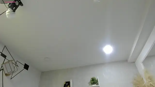 EmiliaRose  online show from 04/10/26, 08:46