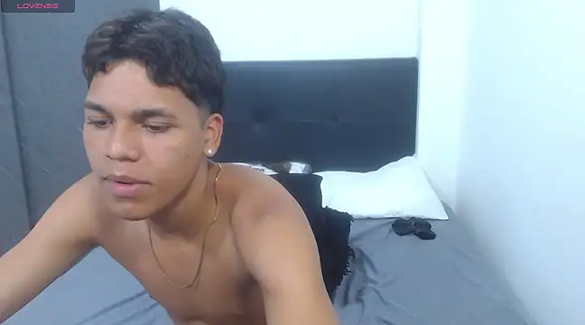 David Gil19 online show from 02/26/25, 09:10