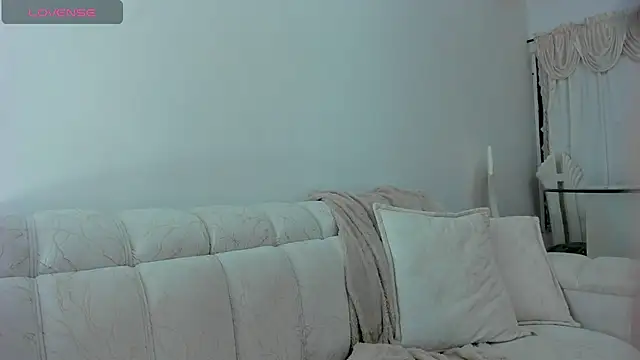 PamelaBliss online show from 04/18/26, 01:09