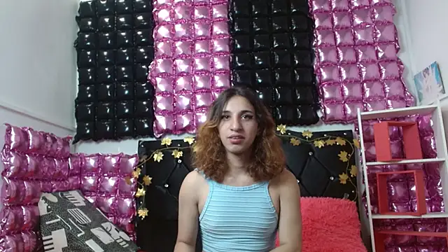 Snapshot of poisondost_hot chatting on 02/14/25, 04:52 poisondost hot online show from 02/14/25, 04:52