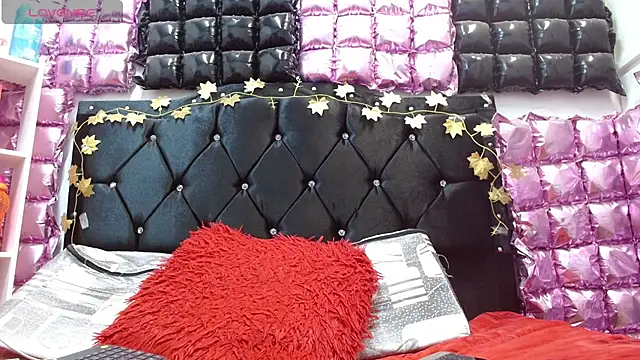Snapshot of poisondost_hot chatting on 10/22/25, 02:17 poisondost hot online show from 10/22/25, 02:17