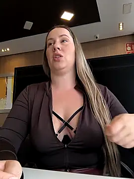 Mona Plus online show from 02/08/26, 10:18