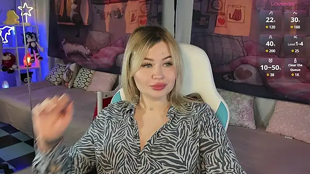 Snapshot of MargoBryan chatting on 03/10/25, 05:39 MargoBryan online show from 03/10/25, 05:39