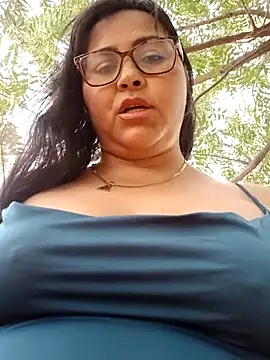 promiscuous-indecent-momm online show from 03/07/25, 10:21