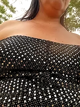 promiscuous-indecent-momm online show from 03/10/26, 01:27