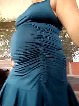 promiscuous-indecent-momm online show from 04/09/26, 01:49