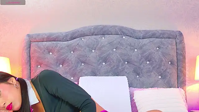 YesyHills online show from 03/18/26, 11:57