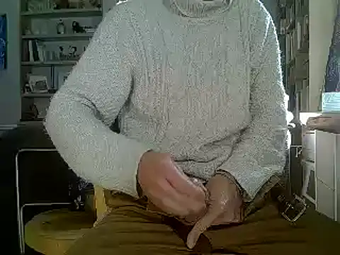 createur34 online show from 02/23/26, 09:17