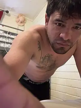 guajiro276565 online show from 03/19/25, 06:55