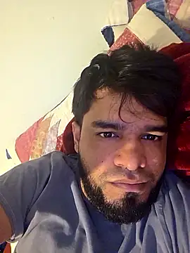 guajiro276565 online show from 02/03/26, 07:41