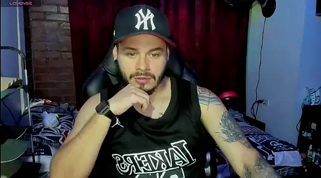 ragnar lothbrok777 online show from 02/18/25, 01:32