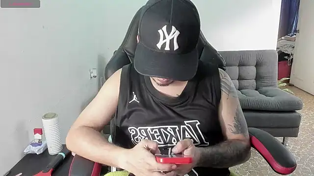 ragnar lothbrok777 online show from 09/25/25, 08:56