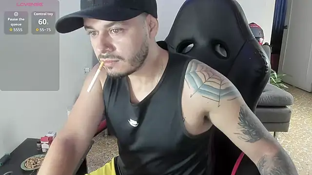 ragnar lothbrok777 online show from 10/07/25, 07:11