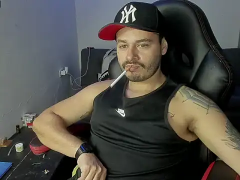 ragnar lothbrok777 online show from 12/04/25, 04:55