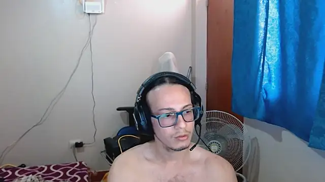 cholitohermoso online show from 03/21/25, 07:13
