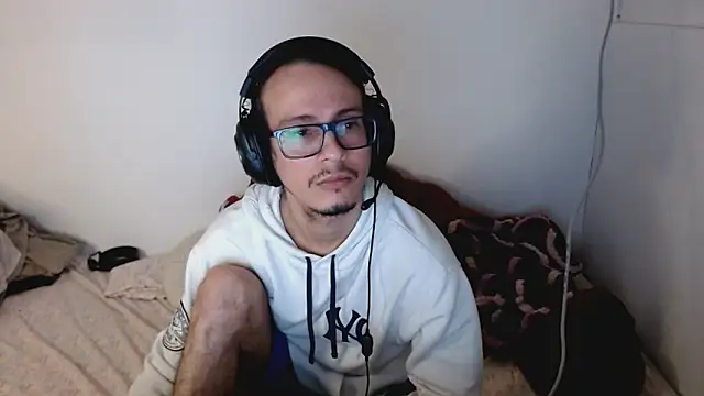 cholitohermoso online show from 09/26/25, 03:38
