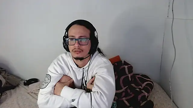 cholitohermoso online show from 09/27/25, 03:39