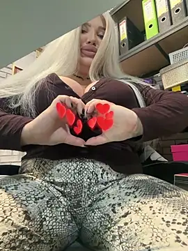 Eliaden online show from 04/19/26, 04:12