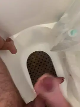 danyh2023 online show from 02/15/26, 08:27