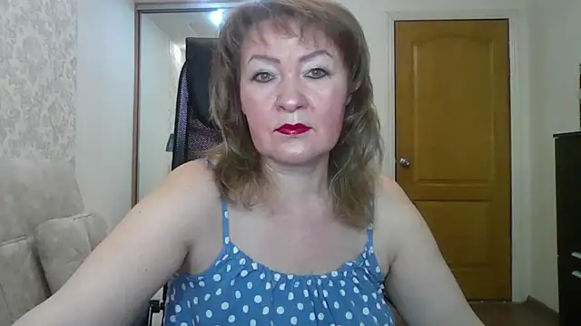 Victoria secrets  online show from 02/14/25, 06:02