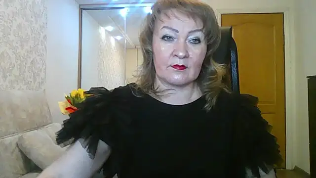 Victoria secrets  online show from 03/22/25, 04:04