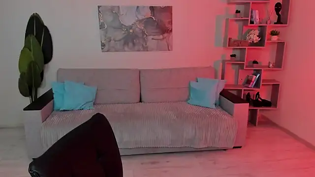 GabriellaMays online show from 04/12/26, 05:12