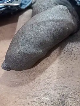 boyyouwant33 online show from 02/19/25, 12:33